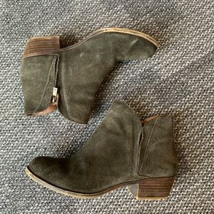 Lucky Brand LP Brenon Green Suede Booties